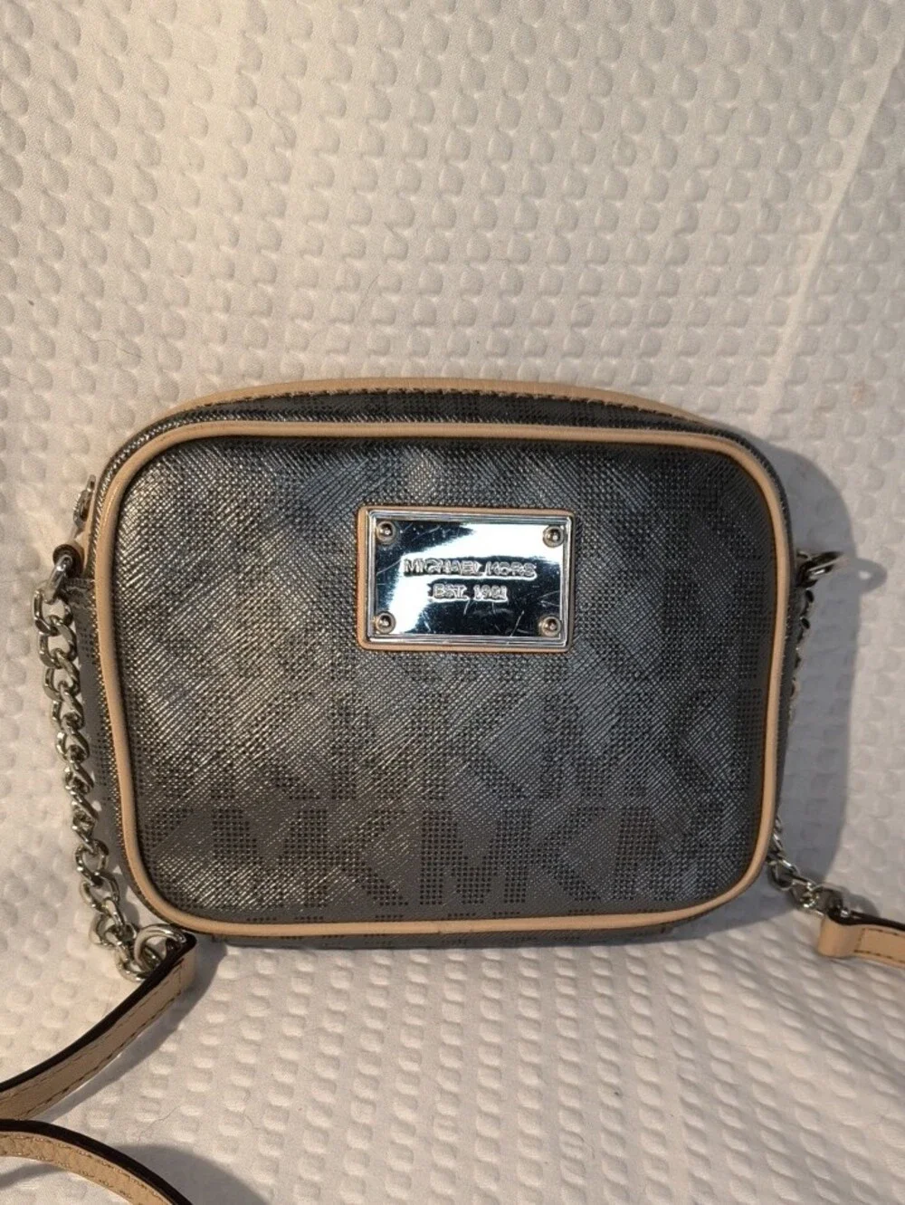 Michael Michael Kors Logo Signature Silver Crossbody with Tan Trim